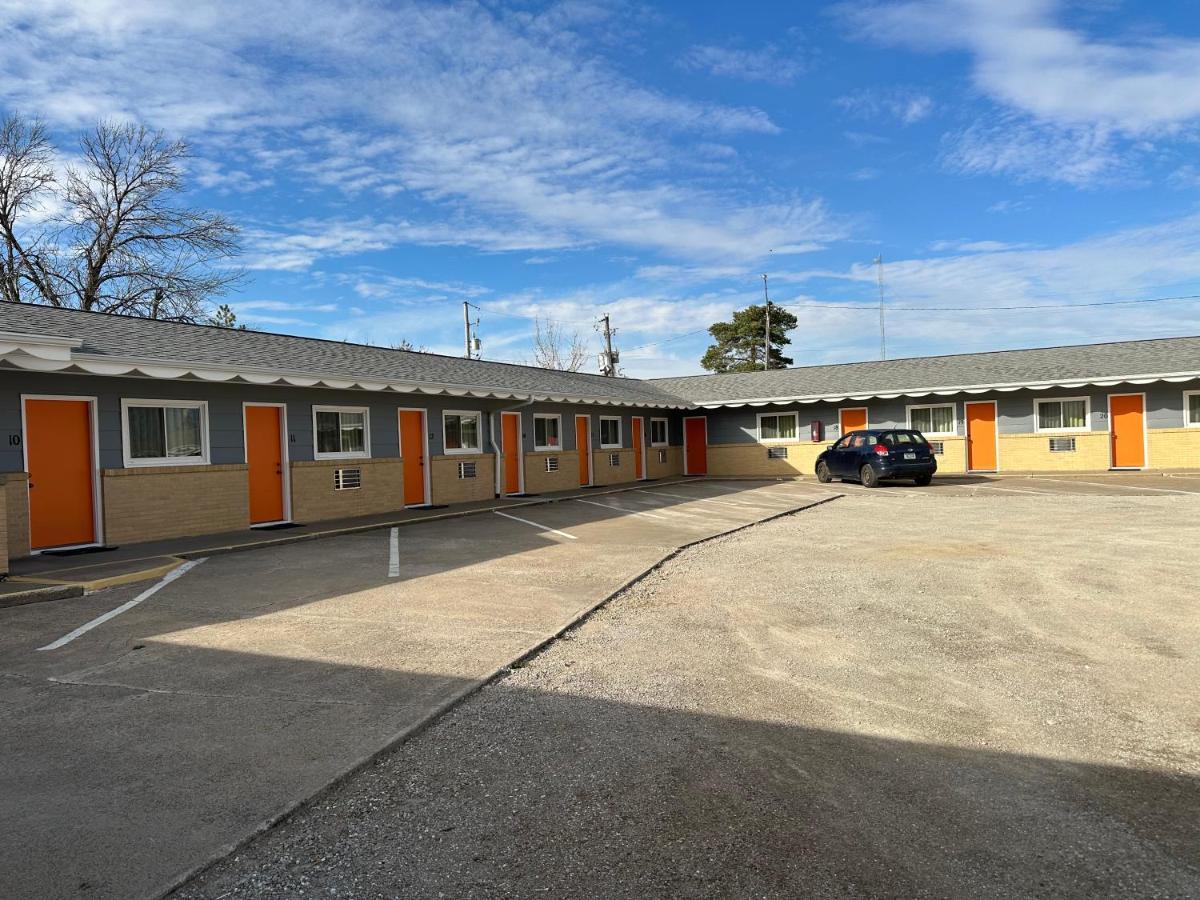 Royal Rest Motel Chariton Εξωτερικό φωτογραφία