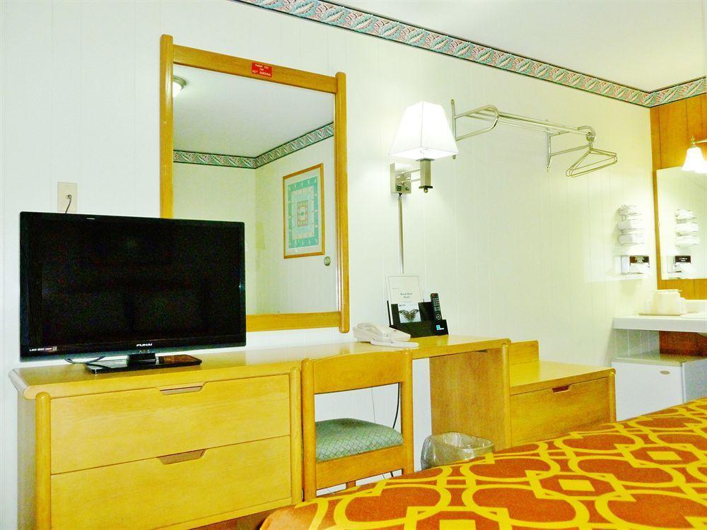 Royal Rest Motel Chariton Εξωτερικό φωτογραφία