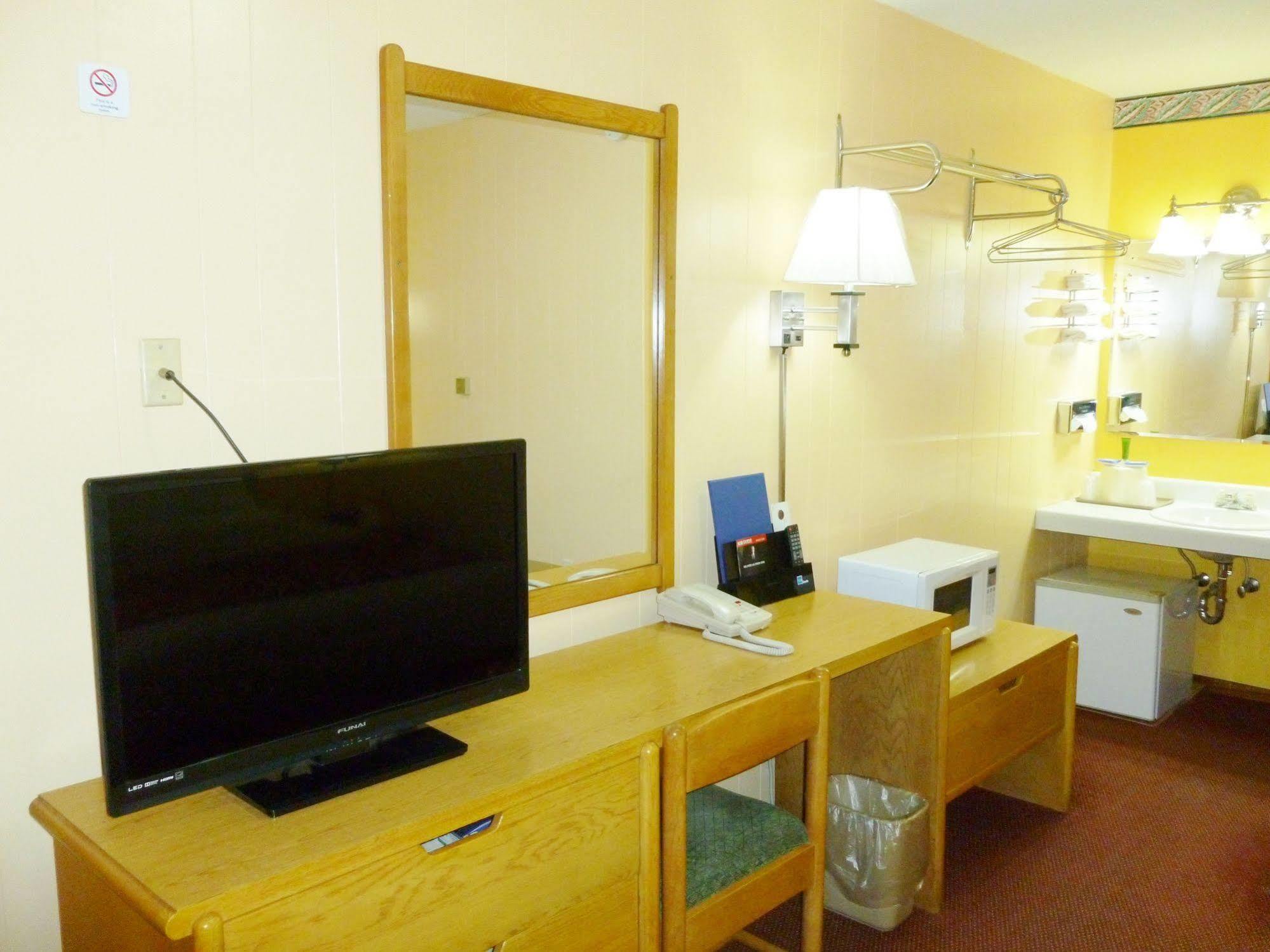Royal Rest Motel Chariton Εξωτερικό φωτογραφία